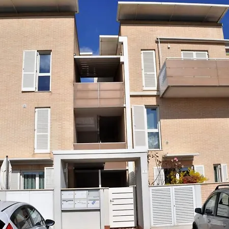 Апартаменты Casa Vacanza Le Luci Del Porto Порто-Сан-Джорджо